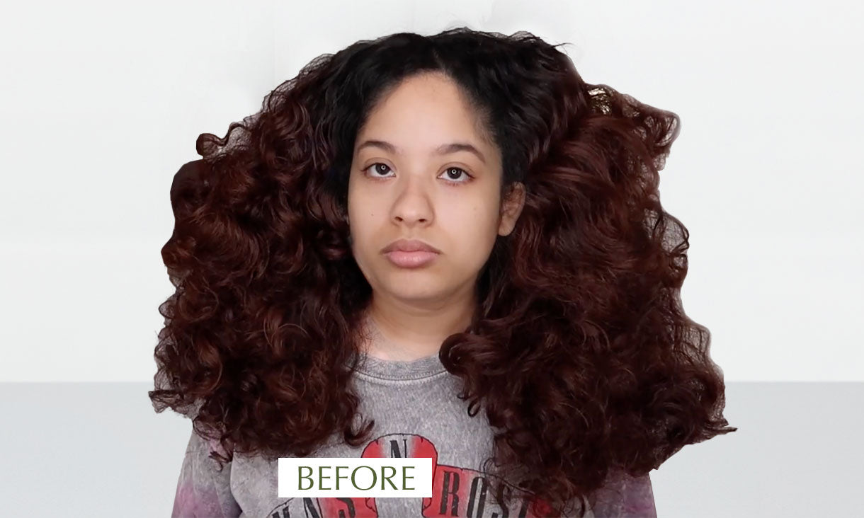 Photo showing a woman with dry, frizzy curls with lack of shine and volume before using SUDTANA’s hair mask and scalp treatment oil.